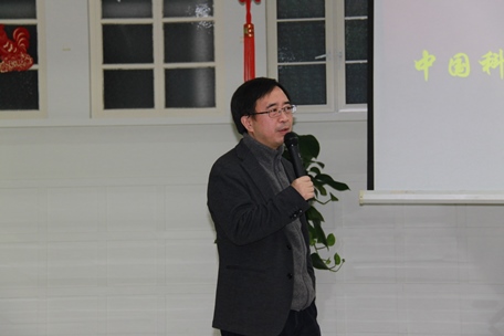 芜湖校友会会长,亚夏汽车(002607)总经理周晖(9516)介绍创业经历